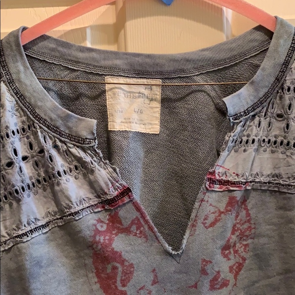 Free People Short Sleeve sweatshirt